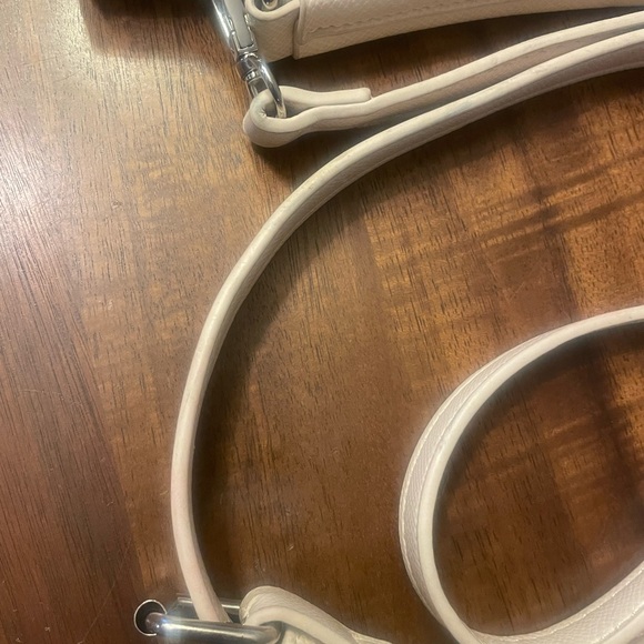 Badgely Mischka Handbag Purse - Picture 12 of 13